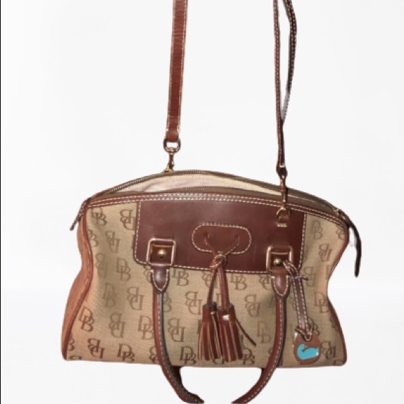 Dooney & Bourke Handbags - Authentic Dooney & Burke purse